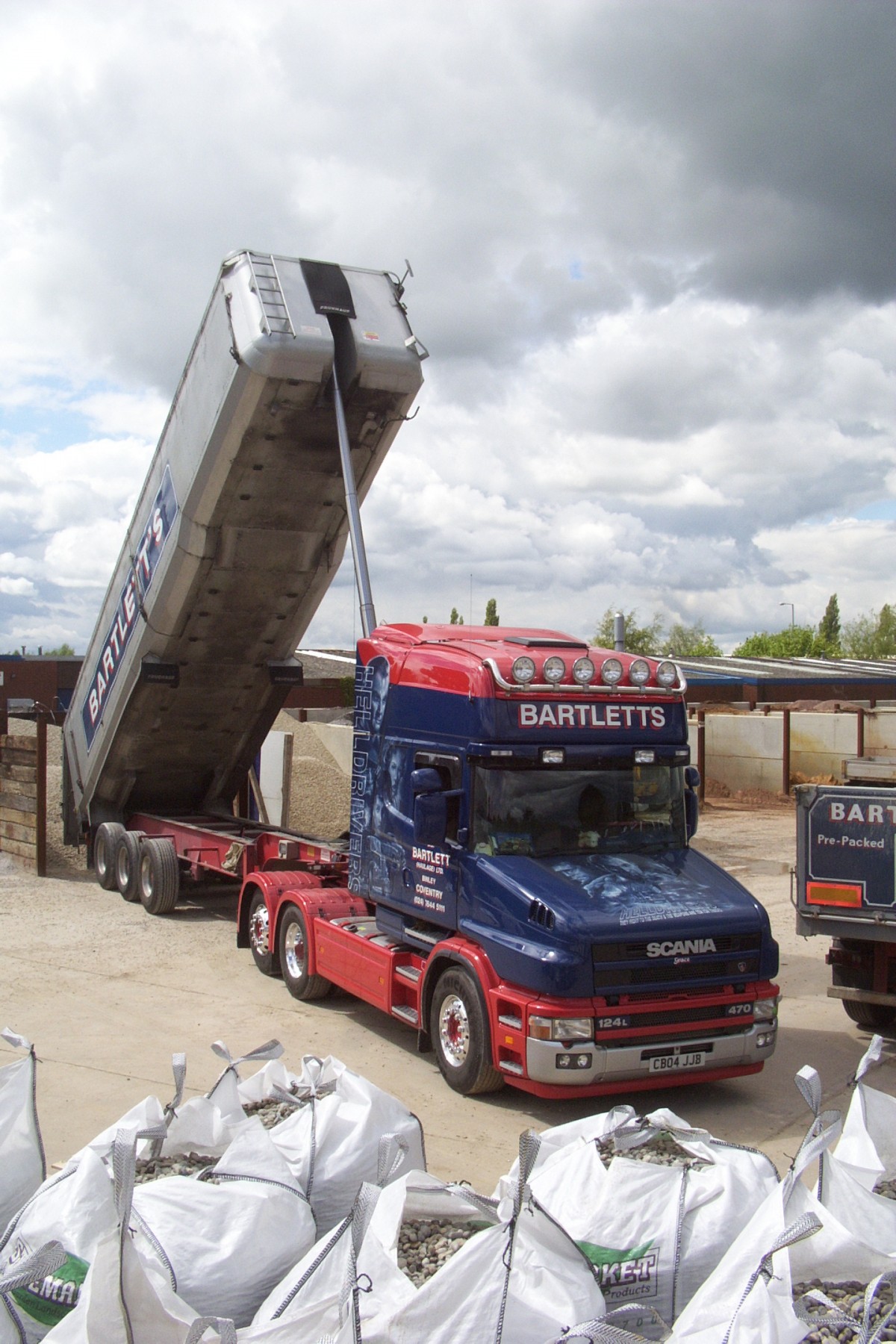 Bulk Haulage JJ Bartlett Haulage Coventry